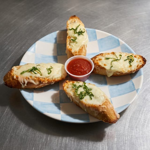 Mozzarella Garlic Bread (4).
